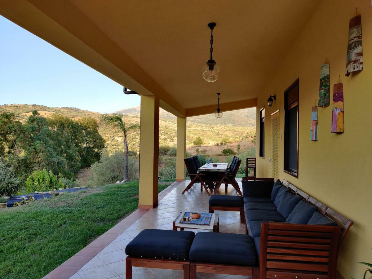 Casa Pizzido Near Cefalu Collesano Екстер'єр фото